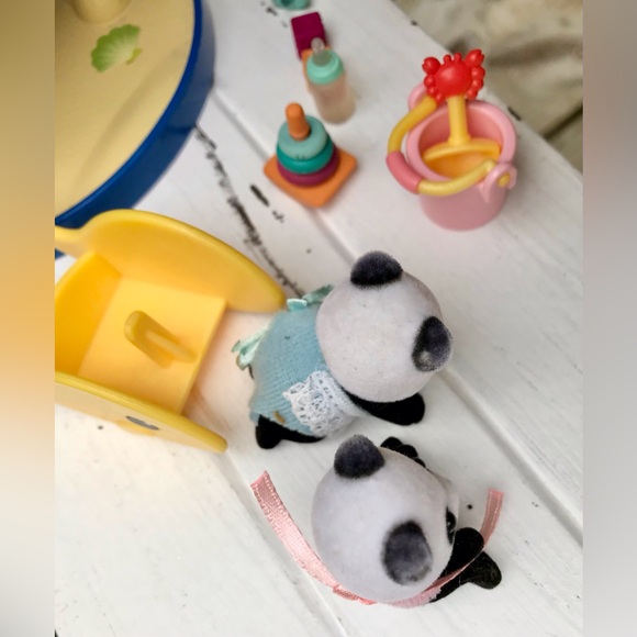 Calico Critters Splash & Play Whale Baby Panda Twins Accessories Playset Figures - Picture 9 of 15